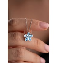 925 Ayar Gümüş Aqua Taşlı Çiçek Kolye