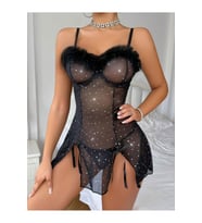 Peluş Ayrıntılı Simli Yırtmaçlı Mini Gecelik String 2 Parça Takım (Siyah)