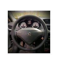 DİKİŞLİ DİREKSİYON KILIFI SİYAH DERİ SİYAH DİKİŞLİ PEUGEOT 207 İÇİN