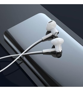 Mikrofonlu Kablolu 3.5mm Jack Girişli Kulaklık – Net Ses, Günlük Kullanım (Beyaz)