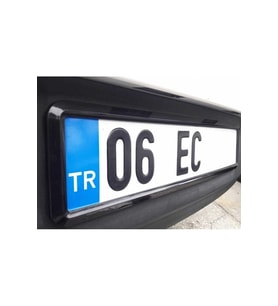 Parlak Siyah Çerçeveli Oto Plakalık Abs Plastik Esnek Piano Black Plakalık 1 Adet