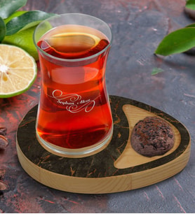 BK Gift Kişiye Özel Mermer Tasarımlı Doğal Ahşap Tabaklı Heybeli Çay Bardağı Sunum Seti Model 9