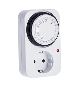 3500 WATT MEKANİK GÜNLÜK ZAMAN AYARLI PRİZ