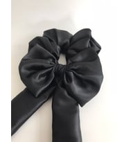 Siyah Kurdela Fiyonk Scrunchie Simit Toka