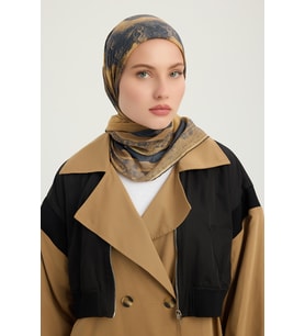 Schaless Köklerin Aynası - Kırmızı - Efilia Desenli Eşarp - 90x90 Cm (Camel)