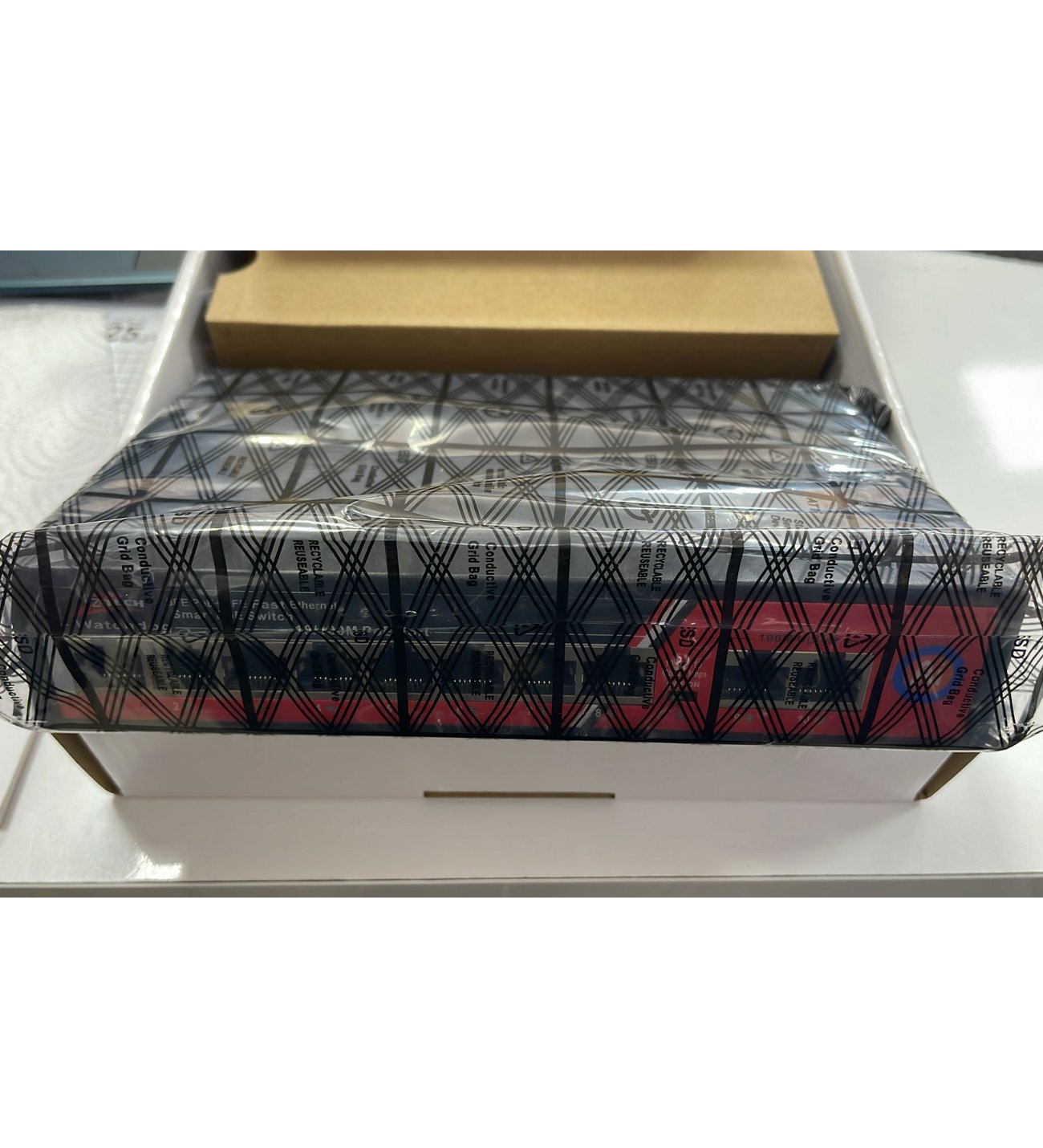 ZTECH ZR-1008 8+2 POE SWITCH 125W MEGABIT WATCHDOG