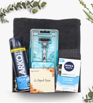 Siyah El ve Yüz Havlusu & Arko Nem Tıraş Köpüğü & Tıraş Bıçağı & Nivea Tıraş Sonrası Losyon Hediye Seti