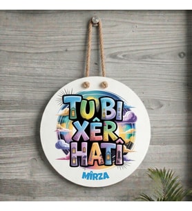 Ji Bo Pitikan Xemla Deriyan - Kürtçe Yeni Doğan Bebekler İçin İsme Özel Tu Bi Xêr Hatî Yazılı Kapı Süsü ( İSİM İÇİN MESAJ ATINIZ )