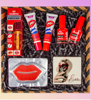 eJOYA Kişiye Özel Ayna & Kalıcı Ruj & Dudak Şişirici Lip Gloss & Oje & Dudak Maskesi Kozmetik Hediye Seti 110913
