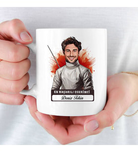 Erkek Eskrimciye hediye Karikatürlü ve İsimli Kupa Bardak