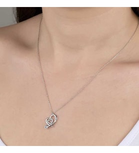 Swarovski Taşlı Gümüş Kalp Bayan Kolye