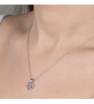 Swarovski Taşlı Gümüş Kalp Bayan Kolye