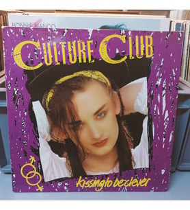 Culture Club – Kissing To Be Clever (Çok Renkli)
