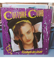 Culture Club – Kissing To Be Clever (Çok Renkli)