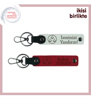 Akrabaya Hatıralık Hediye, Üç Ayyıldızlı Kişisel İsimli 2’li Anahtarlık Takımı, Beyaz-Kırmızı