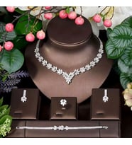 Elio Zirkon Taşlı Takı Seti Kolye Küpe Bileklik Yüzük Set Düğün Nişan Seti (Silver)