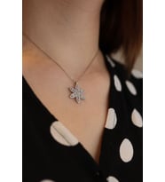 925 Gümüş  Baget Taşlı Çiçek Kolye