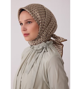 Monogram Desen %100 Twill İpek Eşarp BE18