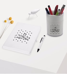 BK Gift Kişiye Özel İsimli Beyaz Defter Kalem ve Kalemlik Hediye Seti - Model 4