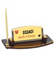 Gifttime Eczacılara Özel Kalemli Ahşap Ofis Masa İsimliği