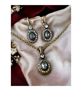 Oval Kesim Zirkon Taşlı Set
