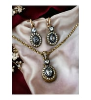 Oval Kesim Zirkon Taşlı Set