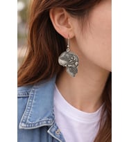 Beyin Detaylı Kuru Kafa Figürlü Gümüş Renk Unisex Gotik Sallantılı Küpe