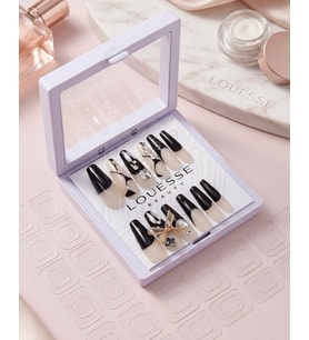 Louésse Midnight Pearl Takma Tırnak Seti 12’li Siyah Nude Geçişli Taşlı & İnci Detaylı Şık Model