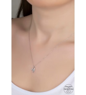 SWAROVSKİ CRYSTAL KALP  925 AYAR GÜMÜŞ KOLYE