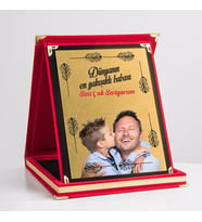 Kırmızı Kadife Plaket Yakışıklı Baba-0005