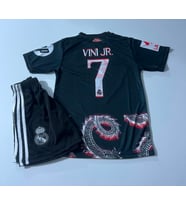 R. Madridd 2024/25 Sezon Dragon Desenli vini jr.7 Çocuk Forma 2li Set