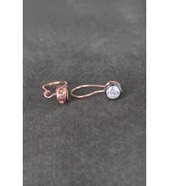 Bella Gloria Telli Tektaş Rose Gümüş Küpe (TGP0084)