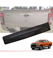 Mitsubishi L200 Uyumlu 2019 Sonrası Bagaj Kapağı Kaplama Siyah Parça