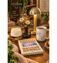 Doğum Günü, Özel Gün, Yeni İş, Yeni Ev Hediyesi Soya Mum, Cam Vazo, Masa Lambası, Porselen Kupa ve Kitap Seti