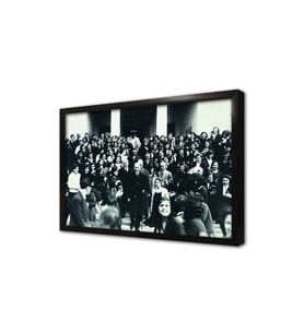 Atatürk Kadınlarla Çerçeveli Mdf Tablo