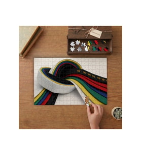 Tekvando Kuşakları Tasarımı 240 parça Ahşap Puzzle Ahşap Kutuda MP00903