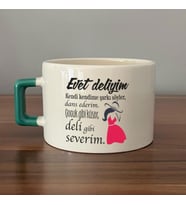 Evet Deliyim Baskılı Kadınlar Günü Yeşil Kulplu C Fincan