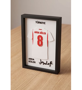 Arda Güler 8 Numaralı Özel Tasarım 3D Kabartmalı Futbol Dekoratif Tablo