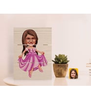 BK Gift Kişiye Özel Kız Çocuk Prenses Karikatürlü Otantik Masaüstü Ahşap Palet Çerçeve-1 (Beyaz)
