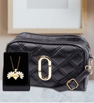 Kişiye Özel Açılır Papatya Kalp Kolye & Siyah Renk Kadın Çanta Hediye Seti