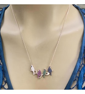 Renkli Muhabbet Kuşları  Gümüş Kolye (Karışık)