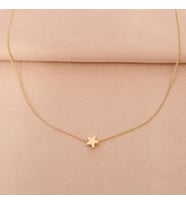 Altın Renk Minimal Yıldız Kolye Anti Alerjik Kadın Kız Bayan Zincir Kolye Yeni Sezon Hediyelik Aksesuar Takı Gold Sade Moda Trend Taşsız Güzel Şık Zarif Retro Kombine Uyumlu Doğum Günü Yıldönümü Eşe Hanıma Sevgiliye Kız Kardeşe Arkadaşa Dosta Hediye