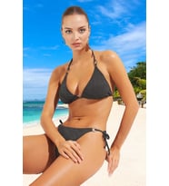 Modern Üçgen Bikini Takımı UV Korumalı Yüksek Konfor Şık Detaylı Plaj Ve Havuz İçin