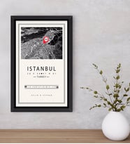 BK Gift Kişiye Özel Siyah Beyaz İstanbul Haritası Tasarımlı Dekoratif Ahşap Siyah Çerçeveli Tablo-1