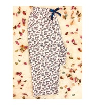 Çiçek Motifli Cepsiz Viskon Yazlık Kadın Pijama Altı (Beyaz)