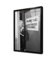 Siyah Beyaz Marilyn Monroe Çerçeveli Cam Tablo