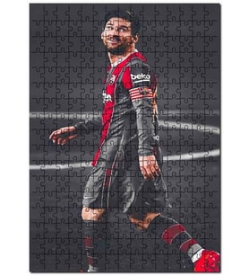 Cakapuzzle Kırmızı Siyah Barcelona Formalı Messi Puzzle Yapboz MDF (Ahşap) (120 Parça)