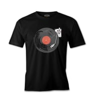 Black Vinyl on Black Siyah Erkek Tshirt