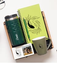 Kişiye Özel Hediye Seti –Yeşil Çelik Kupa 300 ml, Latte Bardak, Defter, Kalem, Fotoğraf Çerçevesi
