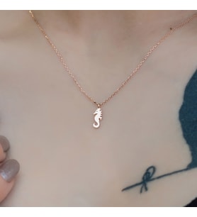 Kadın Denizatı Rose Altın Kolye